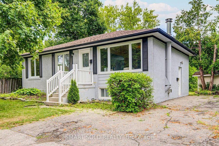Property Photo:  167 Felix Road  ON L4C 3M8 