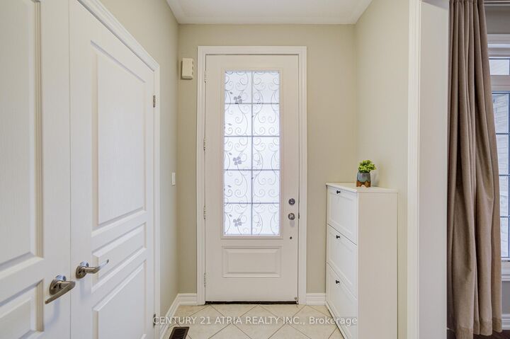 Property Photo:  56 Harbord Street  ON L6C 0W5 