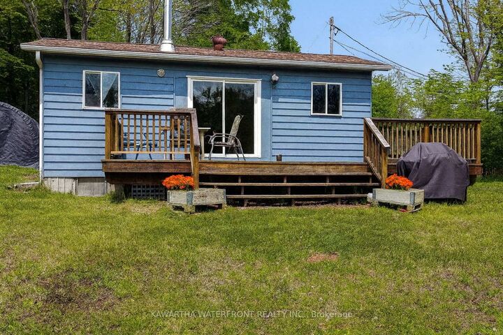 Property Photo:  1120 English Circle  ON K0M 1R0