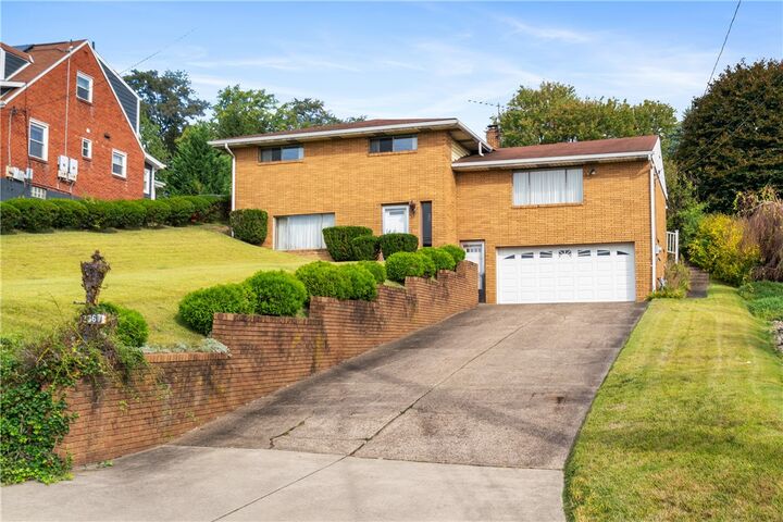 Property Photo:  3367 Churchview Ave  PA 15227 