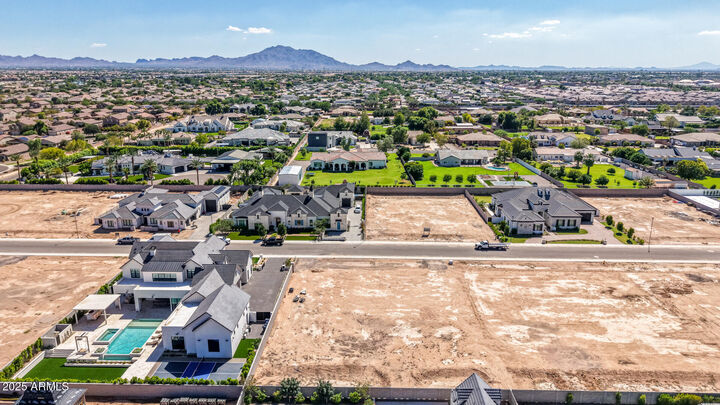 Property Photo:  2694 E Blue Sage Road 127 &Amp 128  AZ 85297 