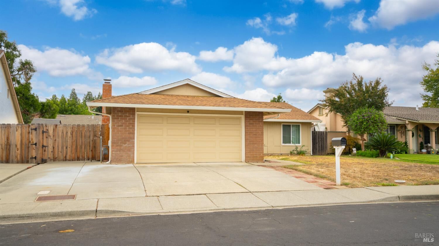 Property Photo:  148 Randall Avenue  CA 95687 
