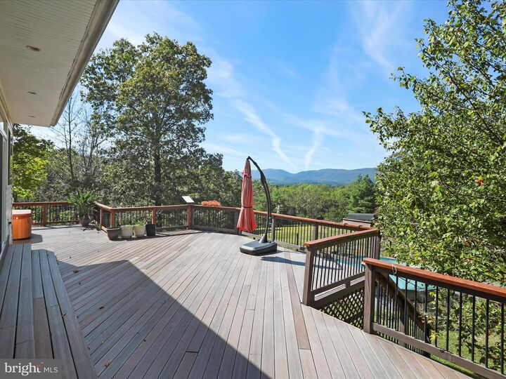Property Photo: 227 Mile Ridge Ests VA 22641
