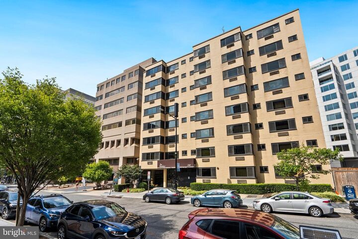 Property Photo:  2141 I Street NW 612  DC 20037 