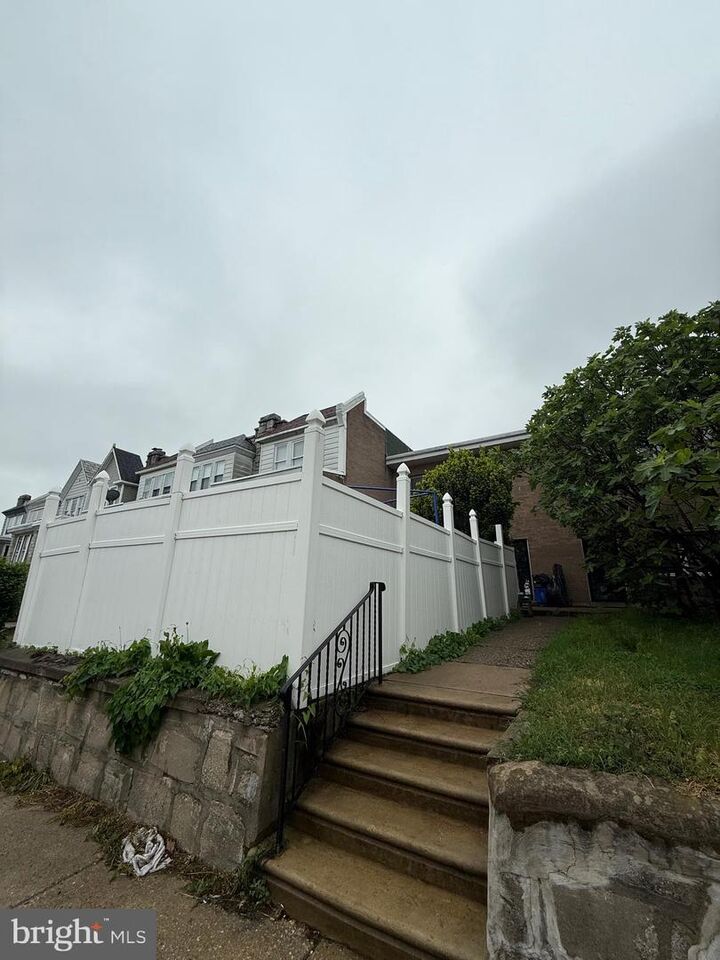 Property Photo:  446 N Daggett Street  PA 19151 