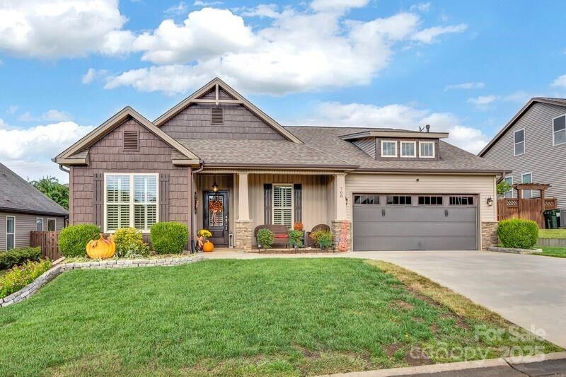 Property Photo:  708 Wynborne Lane  SC 29369 
