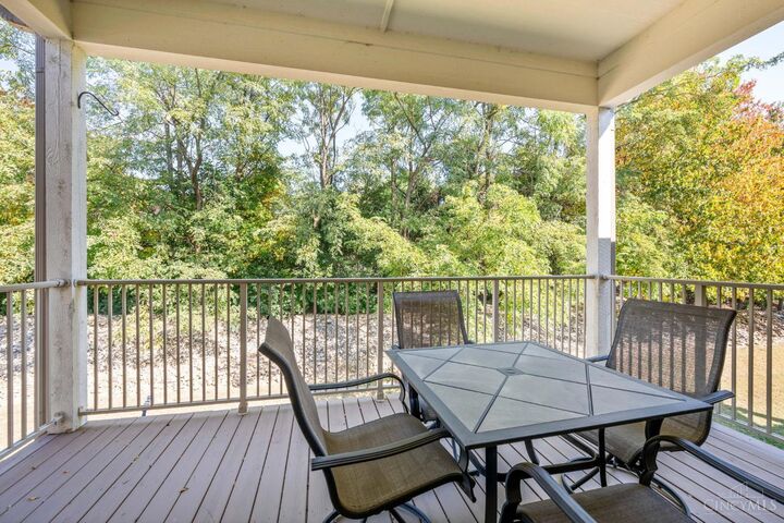 Property Photo:  576 Heritage Square  OH 45030 