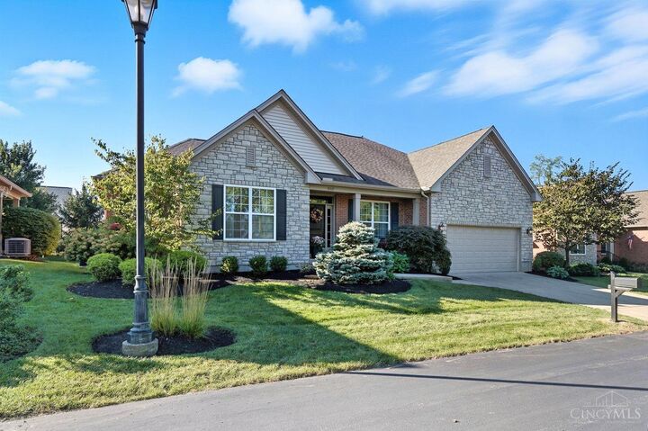 Property Photo: 8019 Stonegate Drive OH 45255