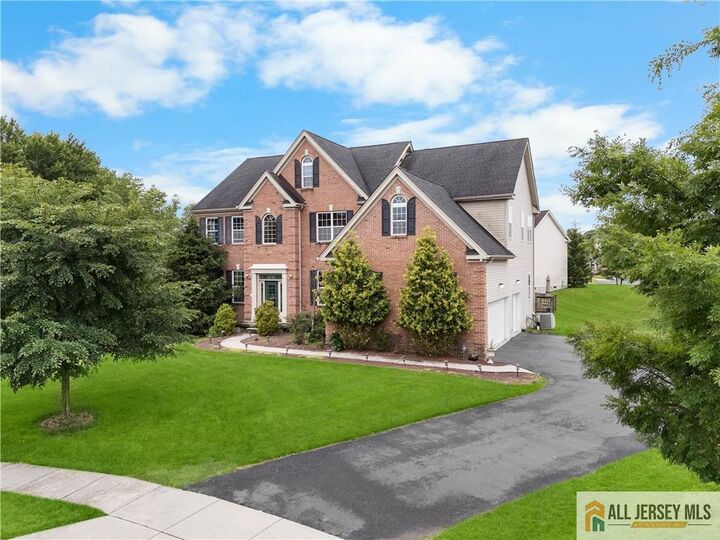 Property Photo: 6 Monet Court NJ 08852
