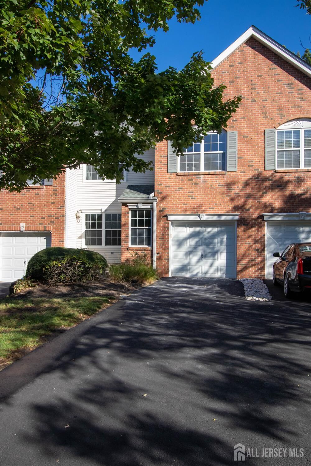 Property Photo: 71 Pennsbury Way NJ 08816