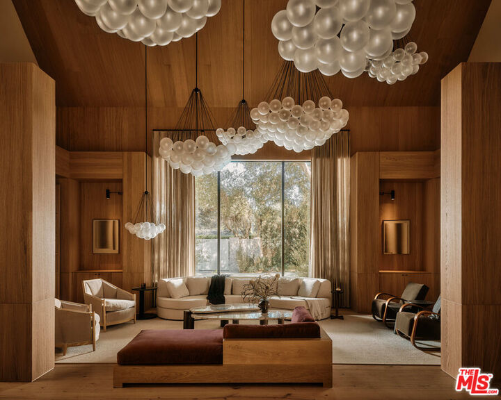 Property Photo:  3405 Fryman Rd  CA 91604 