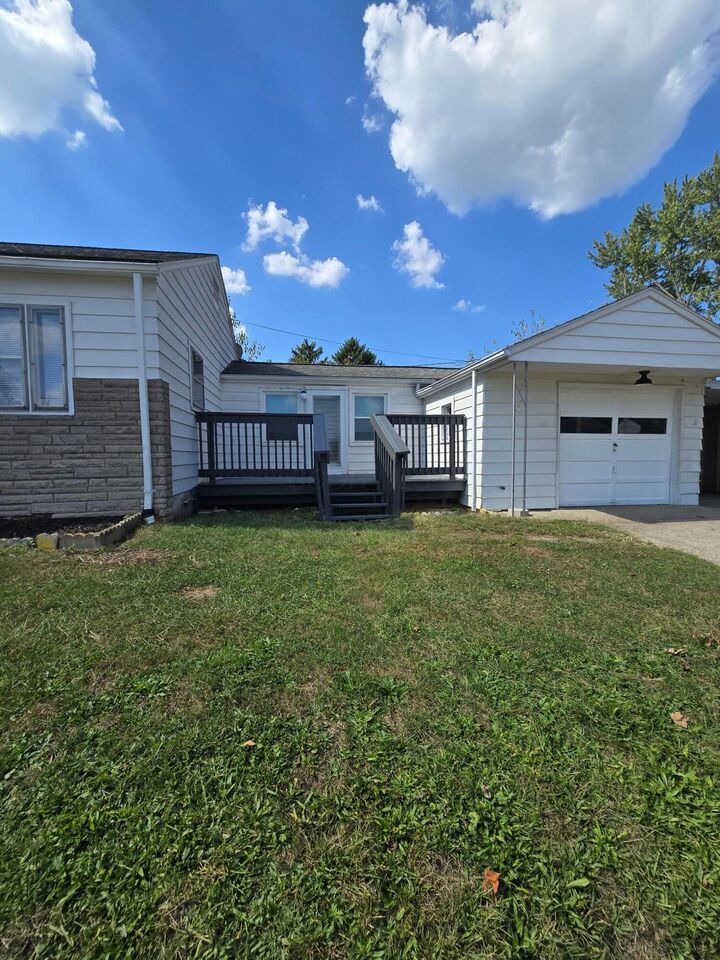 Property Photo: 3401 Walmar Drive OH 43224