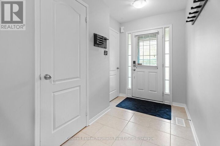 Property Photo: 1035 Victoria Road South 71 ON N1L 0H5