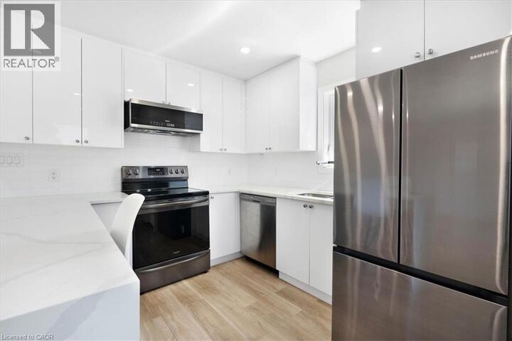 Property Photo:  449 Upper Wellington Street 1  ON L9A 3P3 