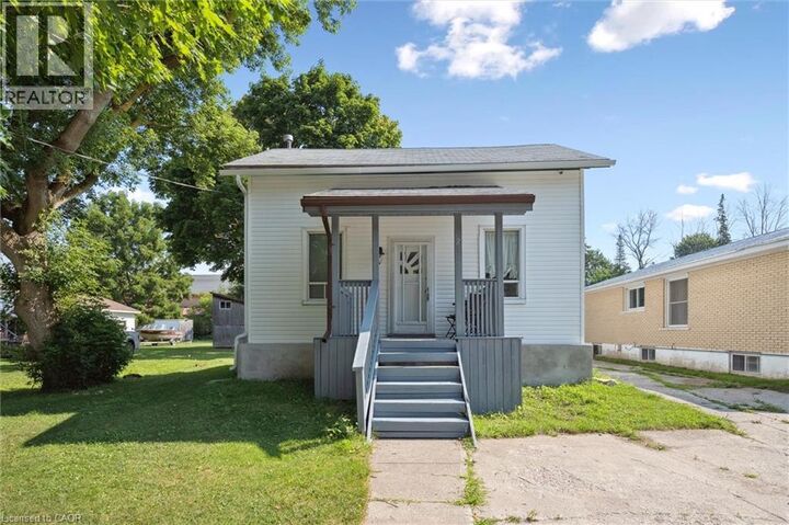 Photo de la propriété:  230 Egremont Street South  ON N0G 2L2