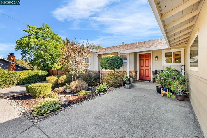 Property Photo:  5872 Herriman Dr  CA 94517 