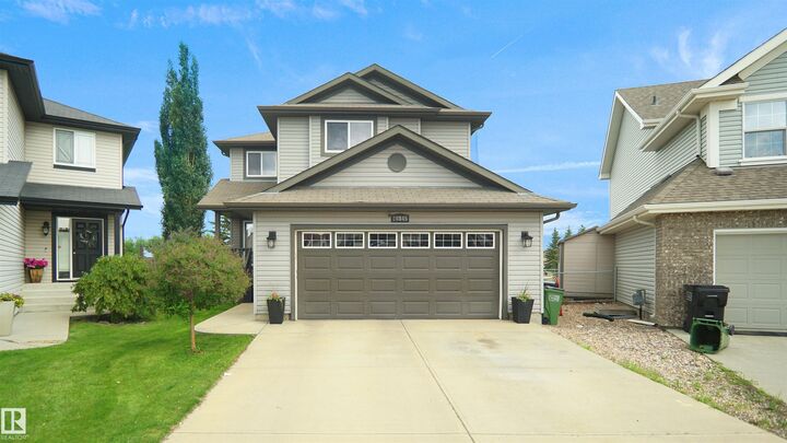 Property Photo:  20845 92A Avenue NW  AB T5T 3Z1 