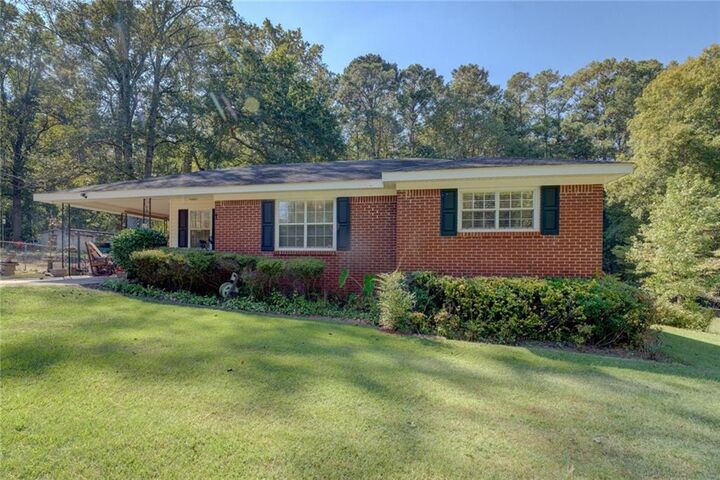 Property Photo: 1136 Jack Neely Road GA 30016