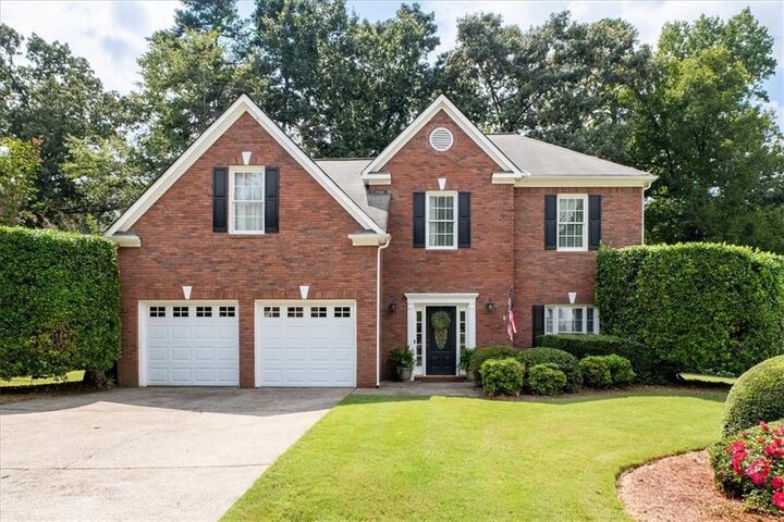 Property Photo:  190 Kenley Court  GA 30068 