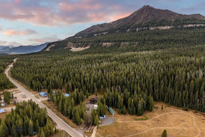 Property Photo:  708 US Highway 212 W  MT 59020 