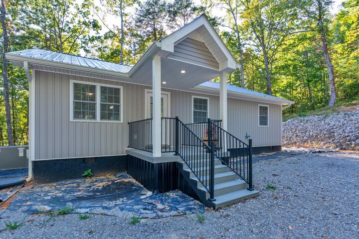 890 Lee Station Mtn Road  Pikeville TN 37367 photo