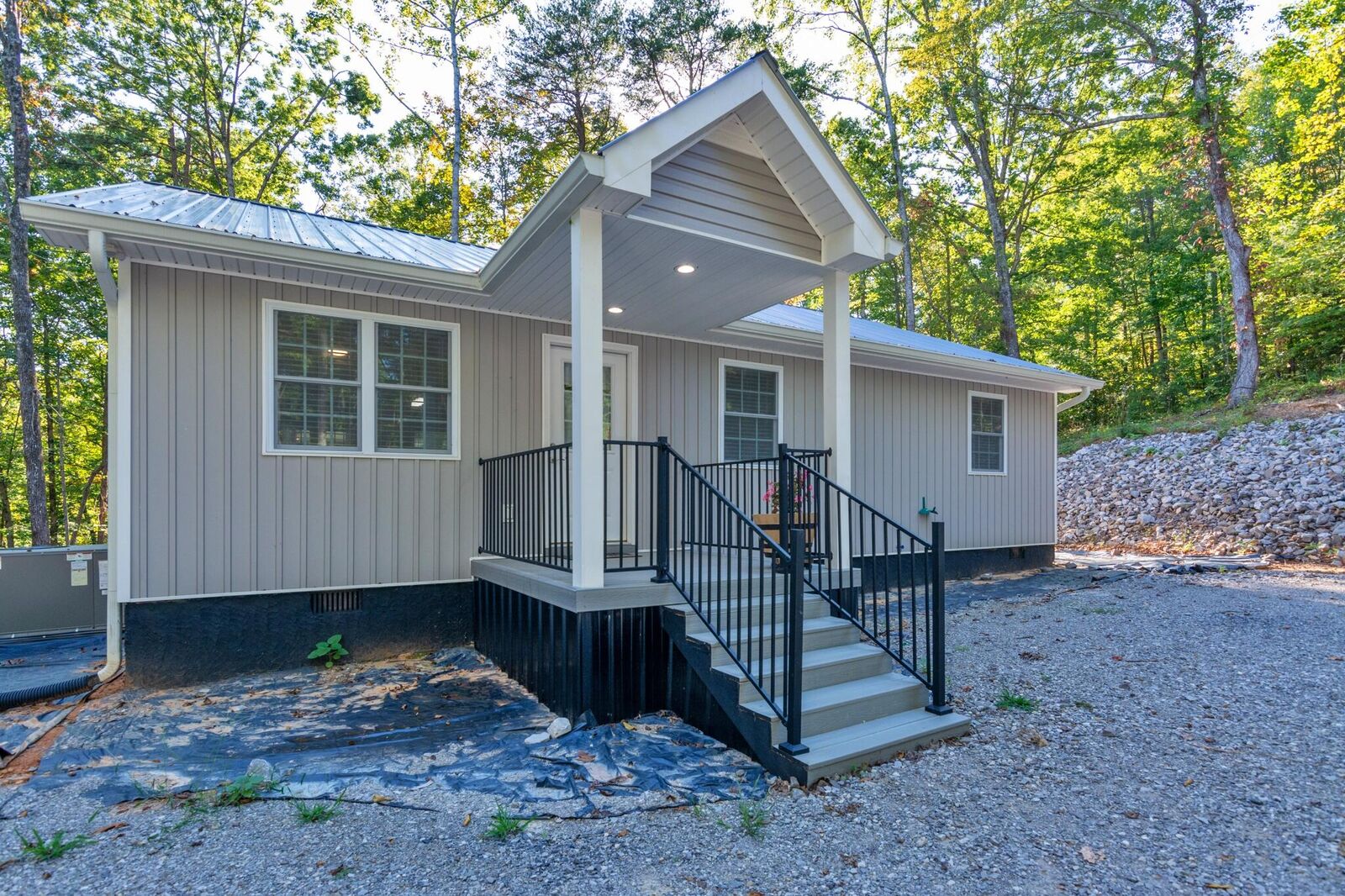 Property Photo:  890 Lee Station Mtn Road  TN 37367 