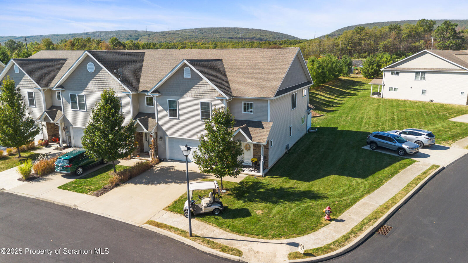 Property Photo:  322 Shadow Wood Circle # U13  PA 18403 