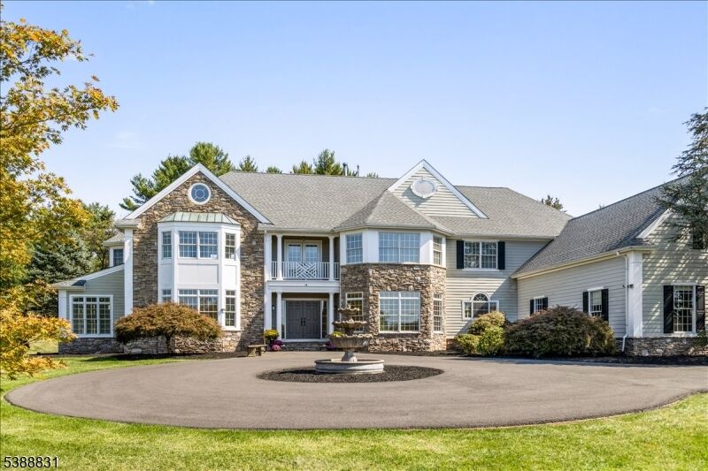 Property Photo:  18 Todd Ridge Rd.  NJ 08560 