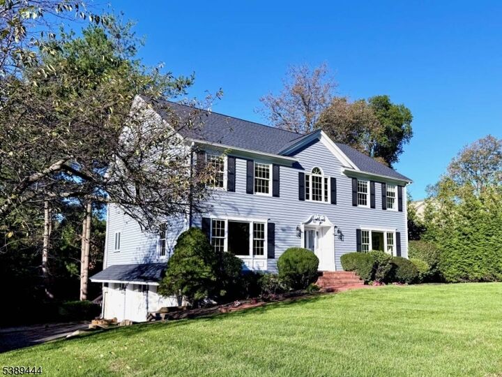 Property Photo:  21 Beechwood Dr  NJ 07960 