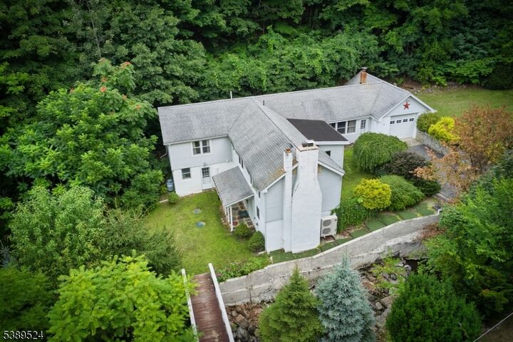 41 Sand Pond Rd  Hardyston Twp. NJ 07419 photo