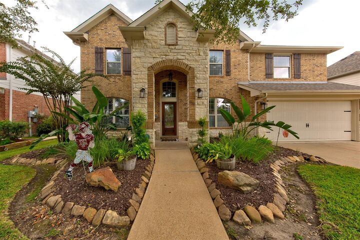 Property Photo:  2116 Quiet Falls Lane  TX 77573 