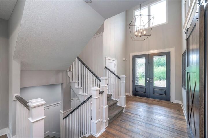 Property Photo:  8120 Lone Elm Road  KS 66220 