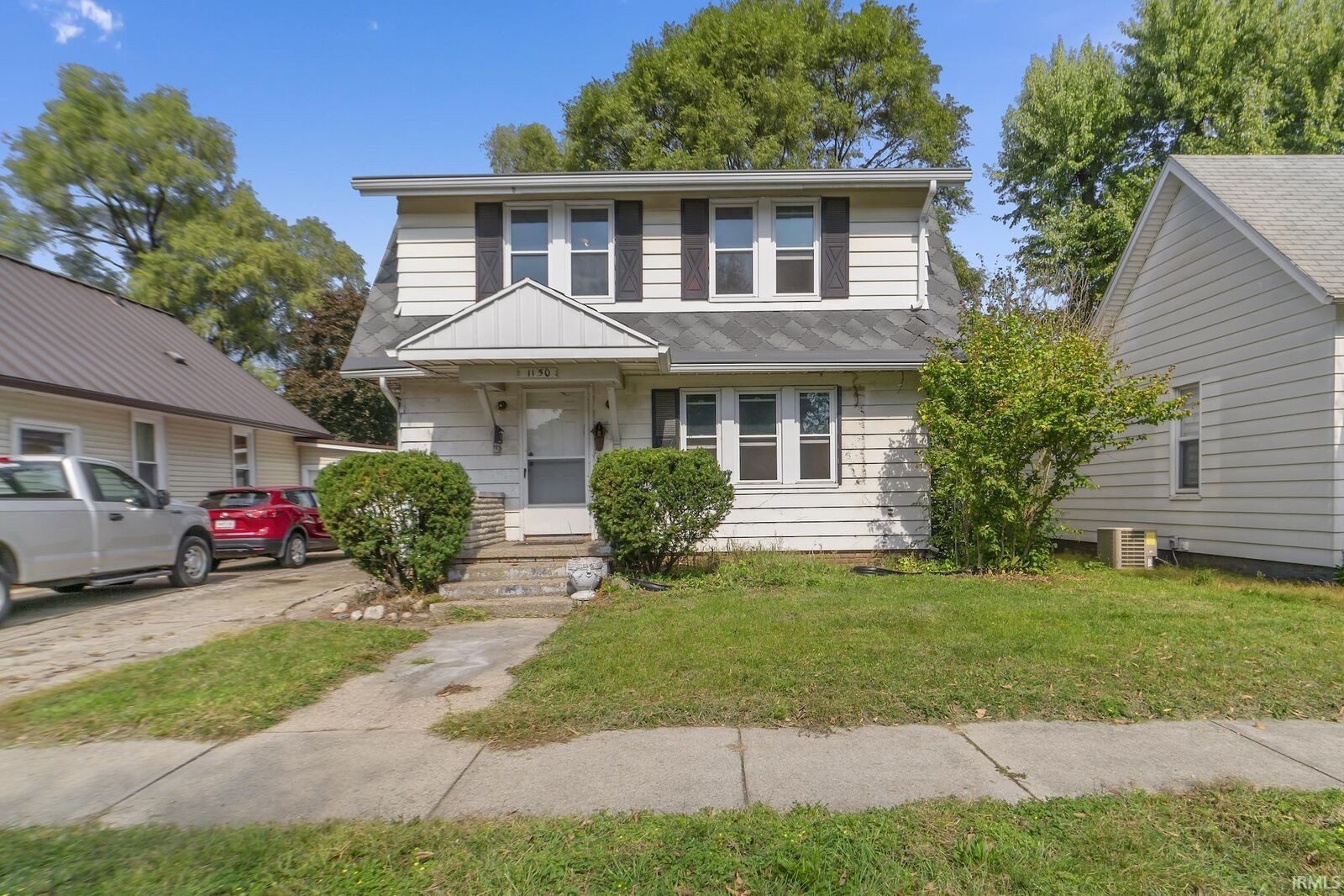 Property Photo:  1150 Bresseau Street  IN 46514-2457 