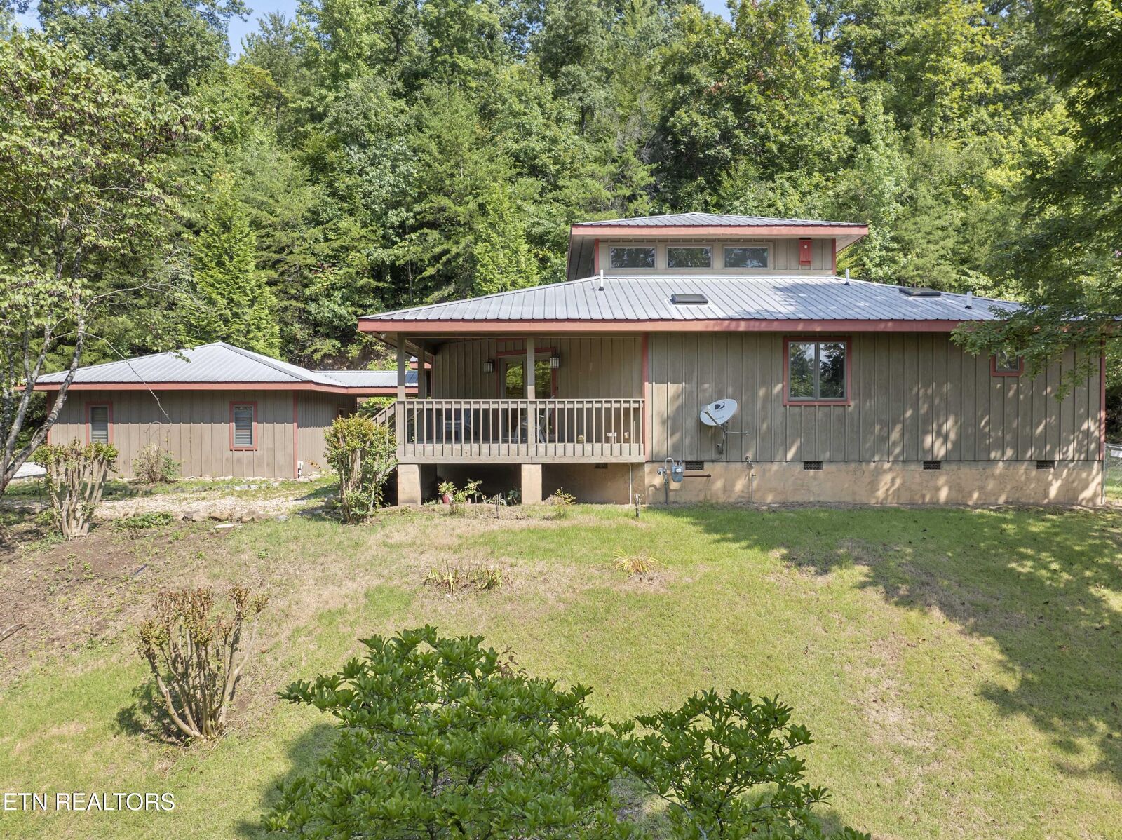 Property Photo: 780 Old Emory Rd TN 37716