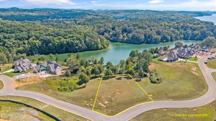 181 Bulwark Way  Lenoir City TN 37772 photo