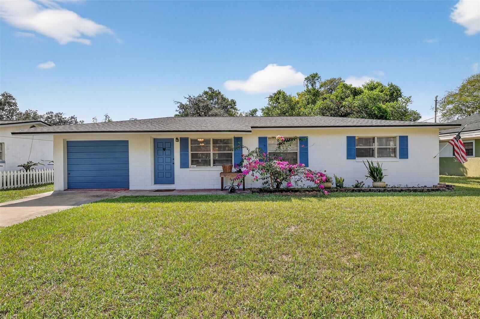 Property Photo:  2013 Vine Street  FL 34748 