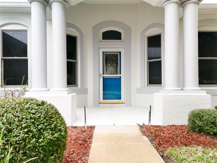 Property Photo:  25030 Laurel Valley Road  FL 34748 