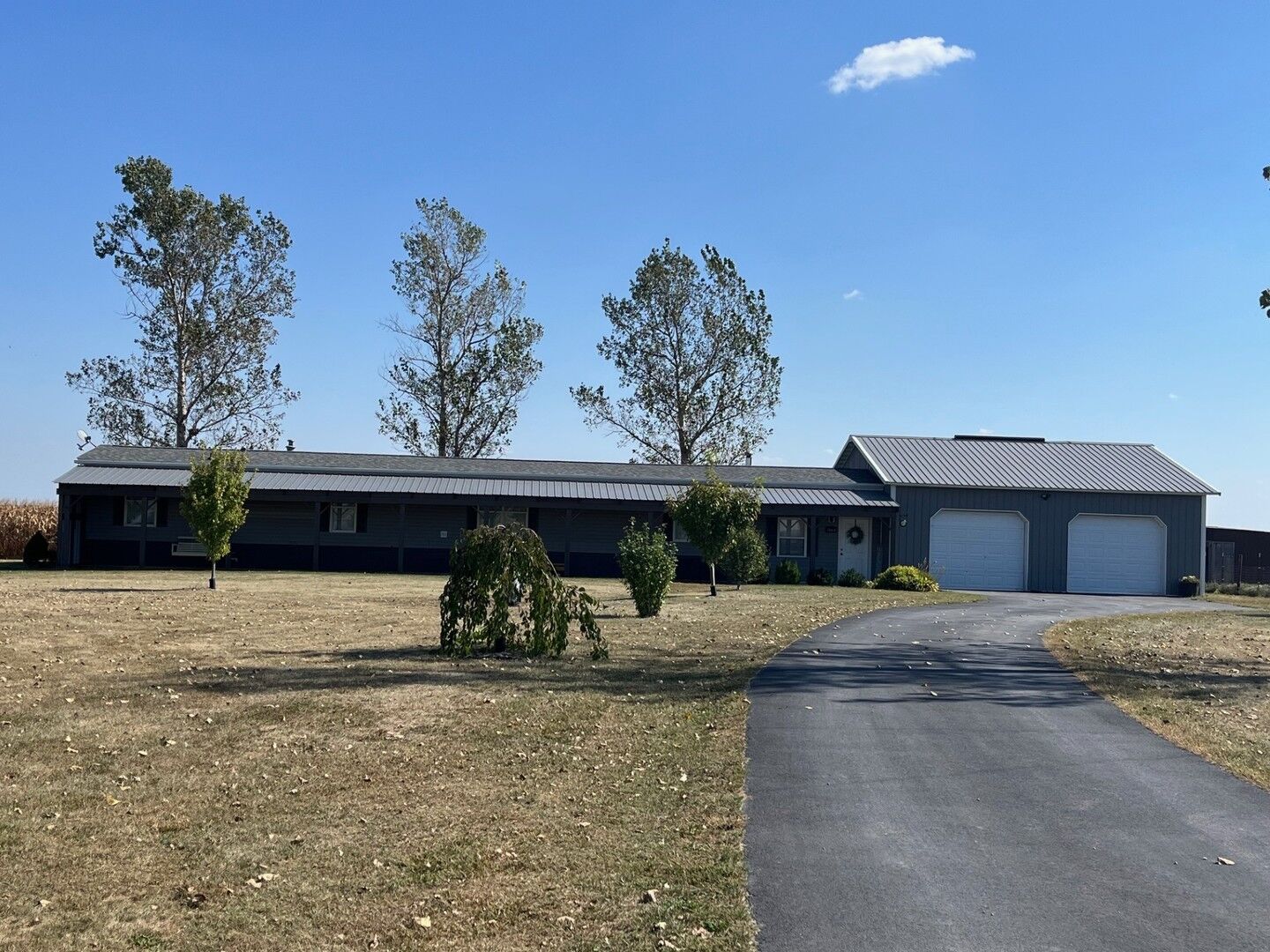 Property Photo: 3770 E 1050th Road IL 60518