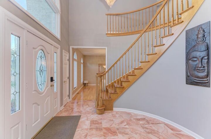 Property Photo: 420 Ford Lane IL 60103