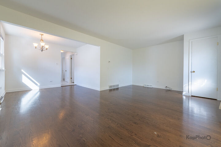 Property Photo: 3704 W 57th Street IL 60629