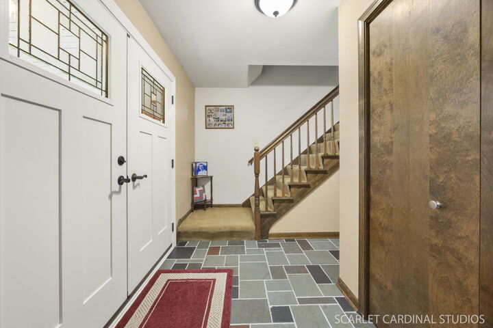 Property Photo:  4705 Elm Street  IL 60532