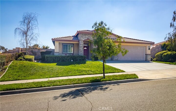 31829 Oak Wood Circle  Yucaipa CA 92399 photo