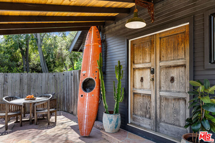 Property Photo:  3501 Laurel Canyon Boulevard  CA 91604 