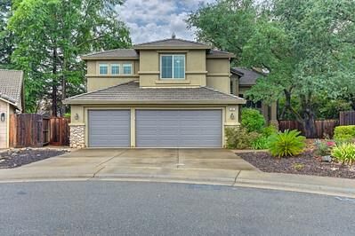 Property Photo:  664 Cole Court  CA 95630 