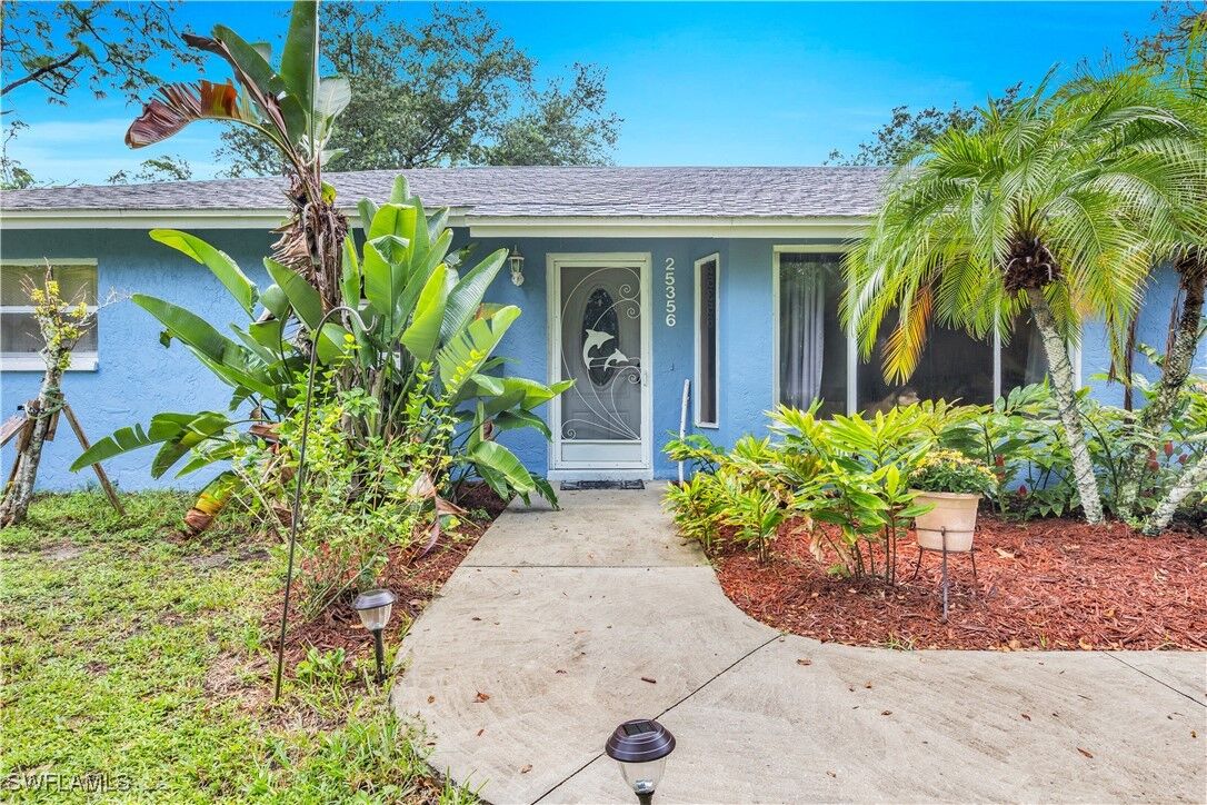 Property Photo: 25356 Pinson Drive FL 34135