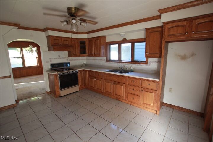 Property Photo:  288 Main Street  OH 44431 