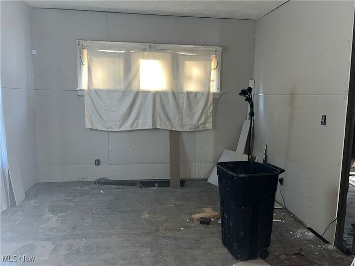 Property Photo: 4601 West Avenue OH 44004