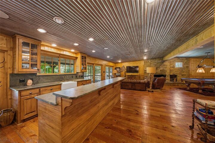 Property Photo: 100 Letha Drive TX 75163