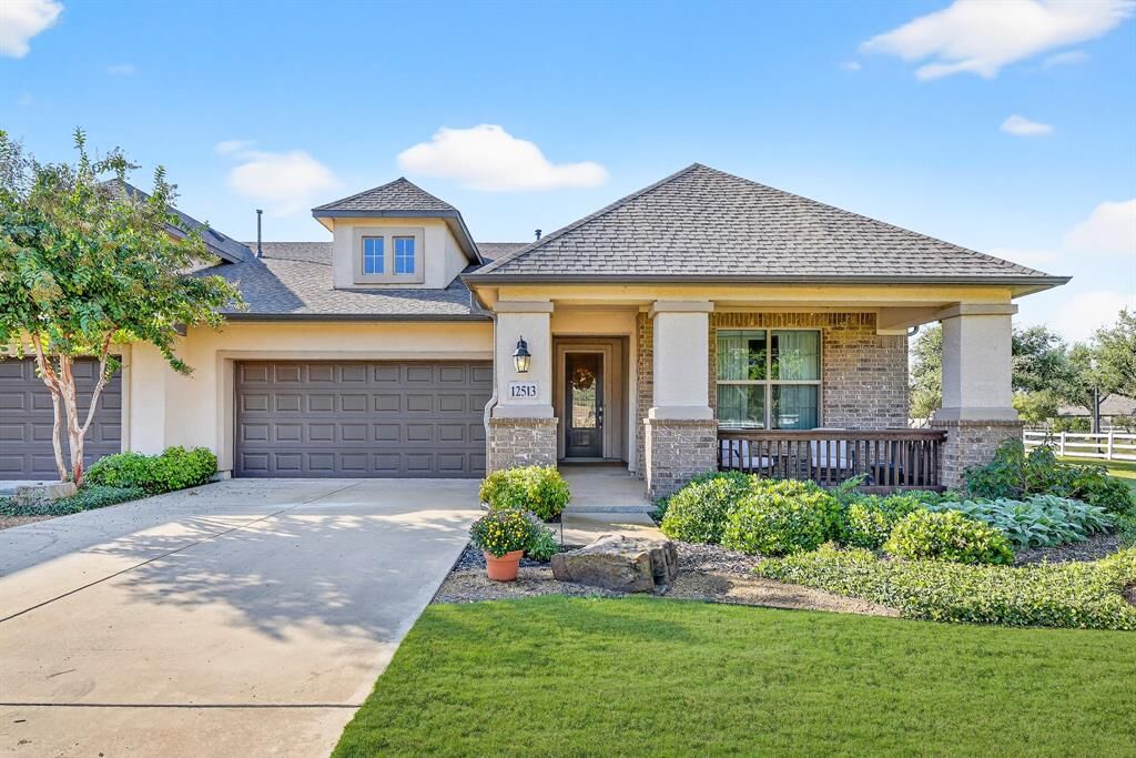 Property Photo: 12513 Soapstone Drive TX 76207