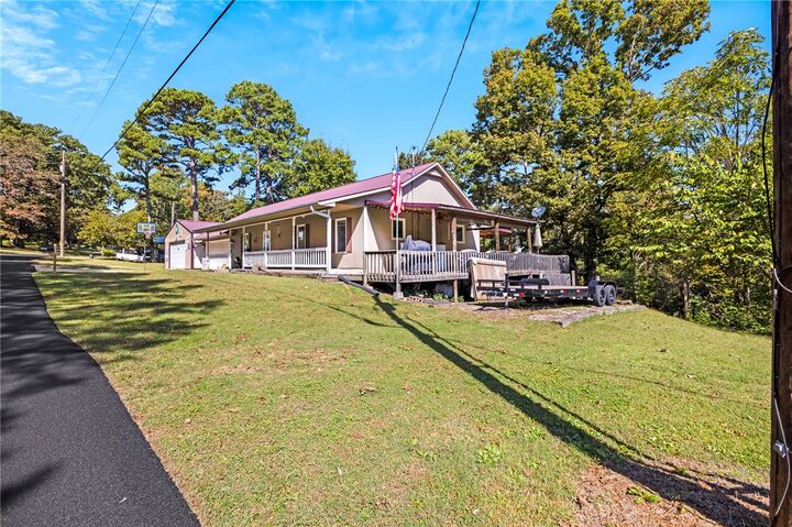 Property Photo: 16228 Hickory Drive AR 72756